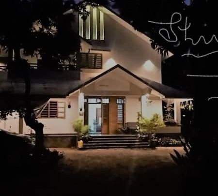 Shruthi'S Aarohi-Nature'S Retreat Mulappilangad Экстерьер фото
